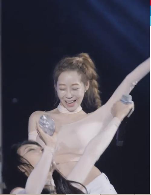 /